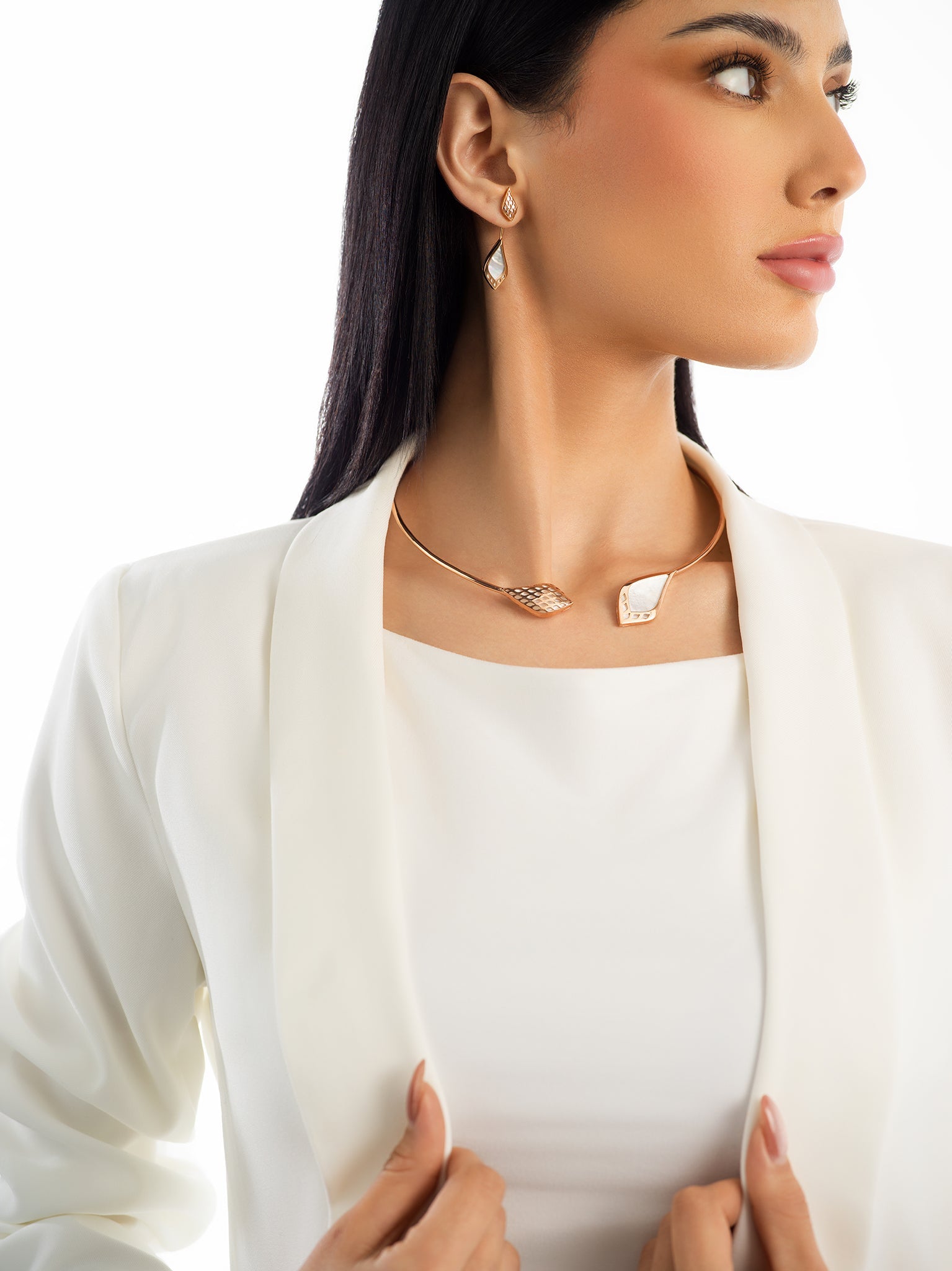 City of Dreamers Choker – premium luxury 18K Saudi jewelry design from Shahadalqabbaa